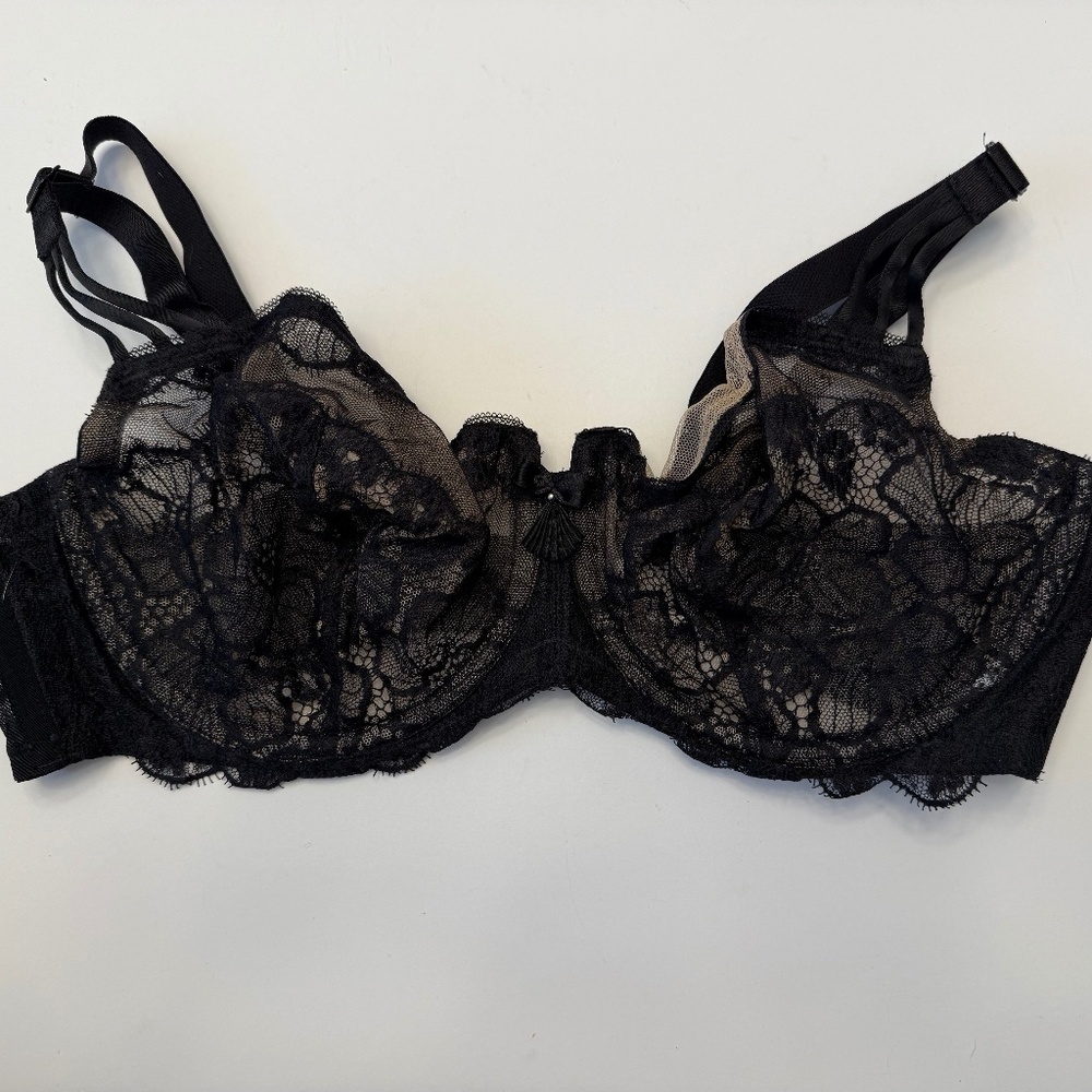 Wacoal 855184 Captivation Unlined Underwire Balconette 38C black